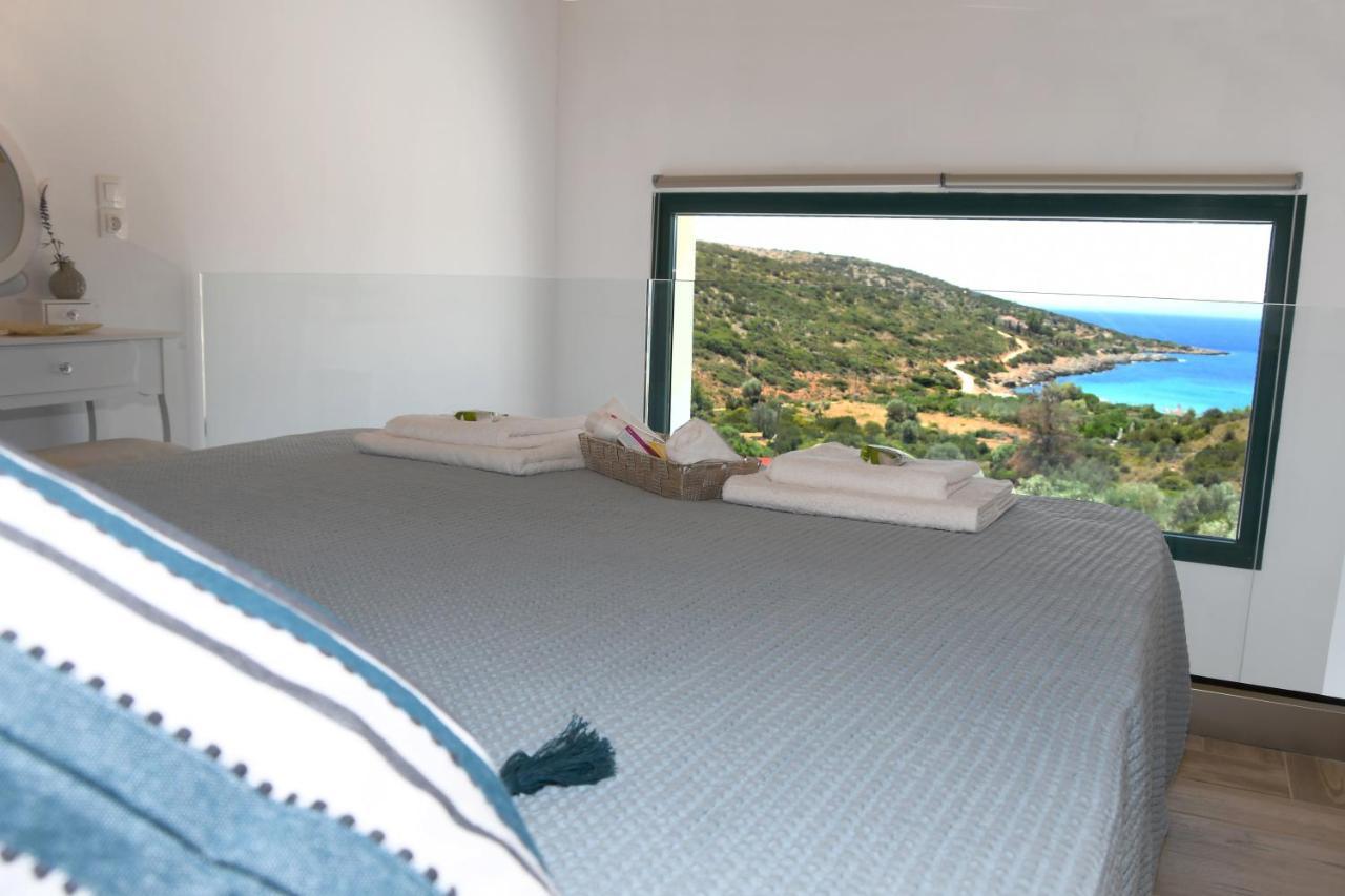 Bay Apartment *