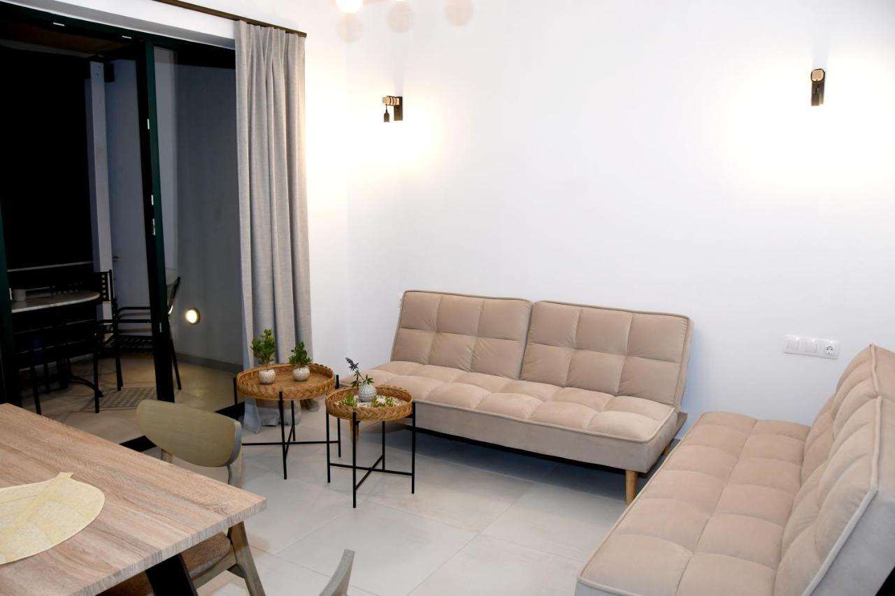 Bay Apartment